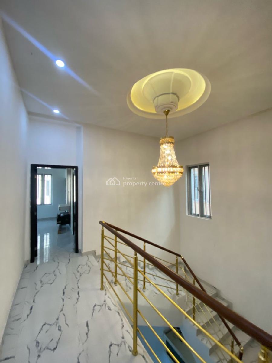 Massive  4 Bedroom Detached Duplex with Bq, Self Compound and on 2 Fl, Ikate, Ikate, Lekki, Lagos, Detached Duplex for Rent