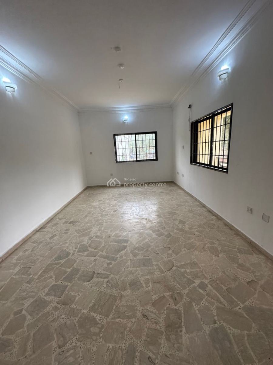 Gallantly Built 7 Bedrooms Serviced Detached Duplex, 3 Bedrooms Chalet, Maitama District, Abuja, Detached Duplex for Rent