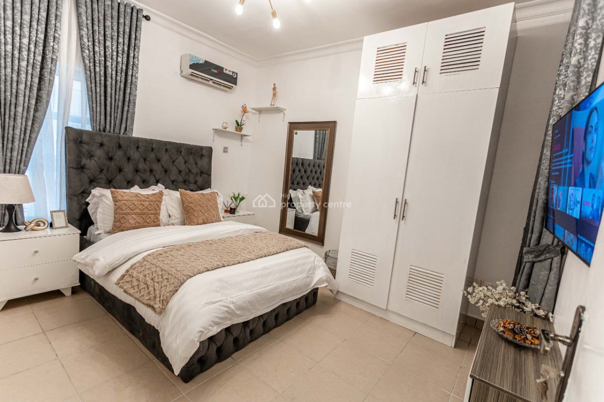 Super Luxury 3 Bedroom Apartment, Super Luxury Apartments, Osapa, Lekki, Lagos, House Short Let