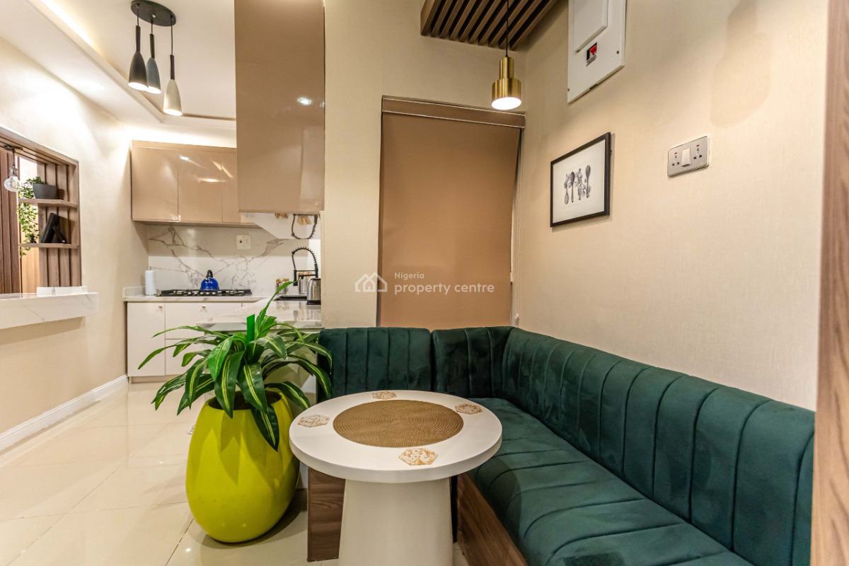 Super Luxury 3 Bedroom Apartment, Super Luxury Apartments, Osapa, Lekki, Lagos, House Short Let