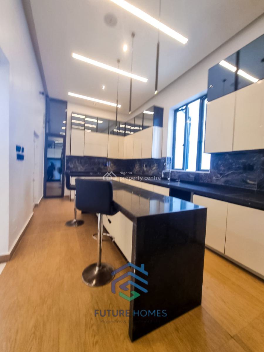 5 Bedroom Detached House with Bq, Lekki, Lagos, Detached Duplex for Sale