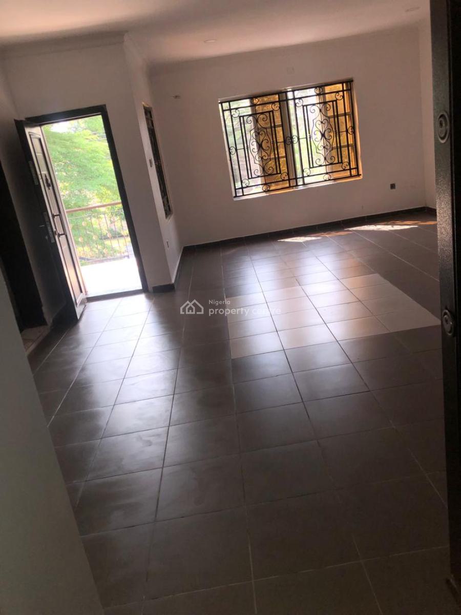 5 Bedroom Semi Detached House with Two Rooms Bq, Lekki Phase 1, Lekki, Lagos, Semi-detached Duplex for Sale