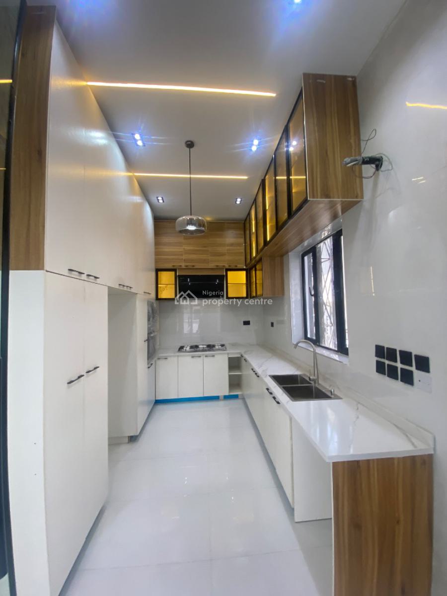Lovely 4 Bed Duplex with 1bq, Ikota, Ikota, Lekki, Lagos, Detached Duplex for Sale