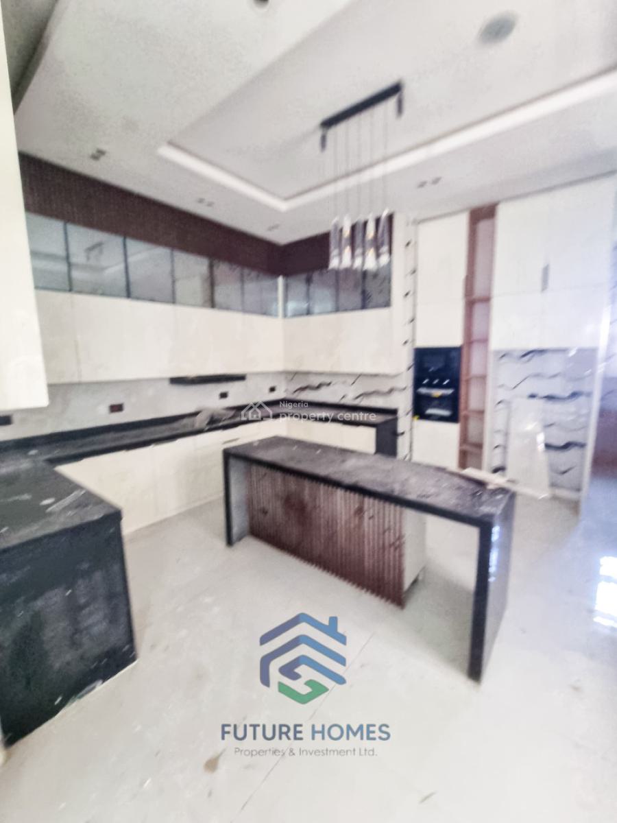 5 Bedroom Detached House with Bq, Lekki, Lagos, Detached Duplex for Sale