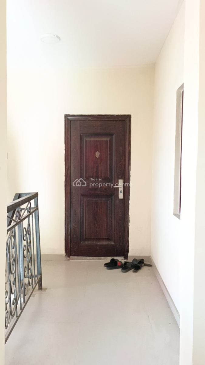 Smart Spacious Newly Built Mini Flat (room and Parlor) Upstairs, Abraham Adesanya Axis, Ajah Lagos., Ajah, Lagos, Mini Flat (room and Parlour) for Rent