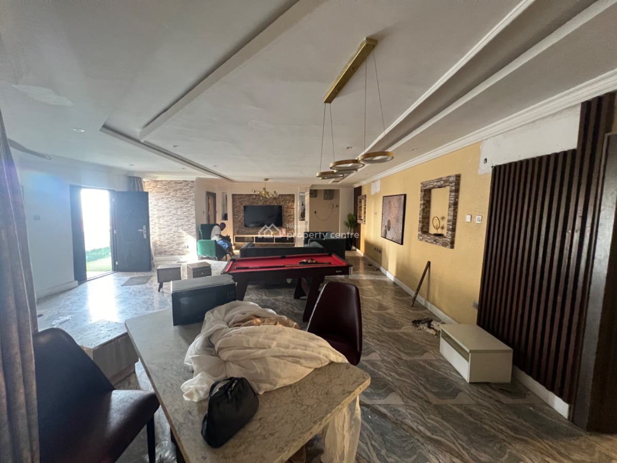 Fully Serviced 3 Bedroom Flat, Lekki Phase 1 Proper, Lekki Phase 1, Lekki, Lagos, Flat / Apartment for Rent