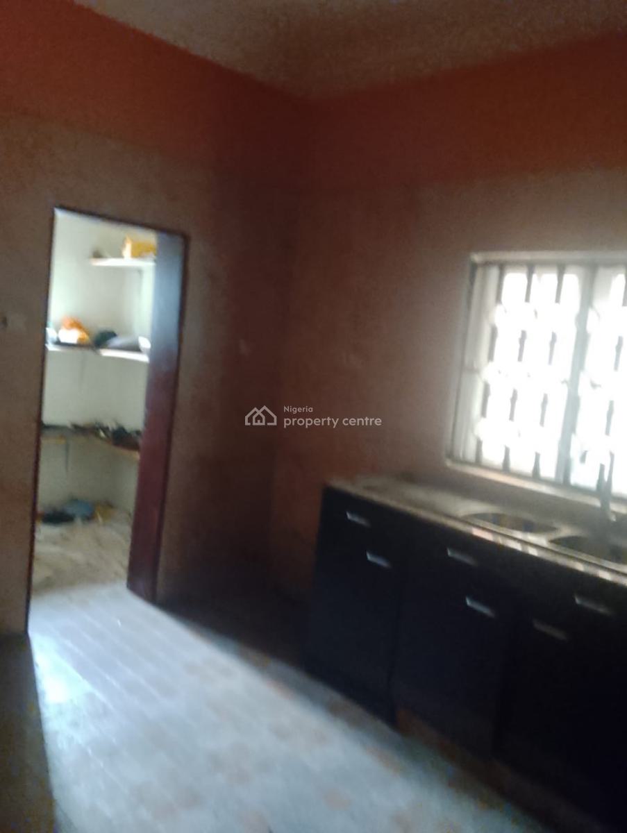 4bedroom Semi Detached House with, Off Emmanuel Abimbola Cole Lekki Phase 1, Lekki Phase 1, Lekki, Lagos, Semi-detached Duplex for Rent
