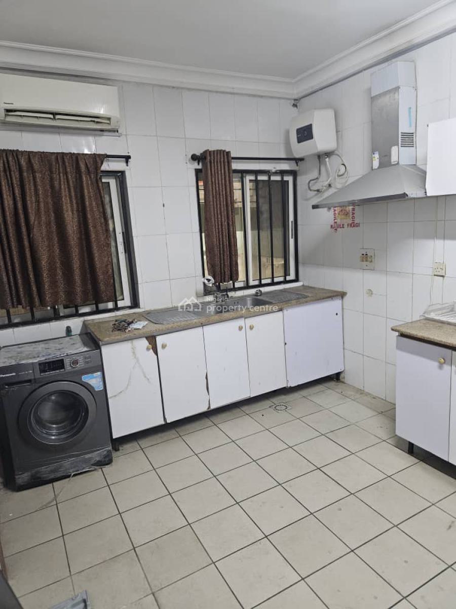 3 Bedroom Flat with Bq Pool Gym, Dideolu Estate, Victoria Island (vi), Lagos, Flat / Apartment for Rent