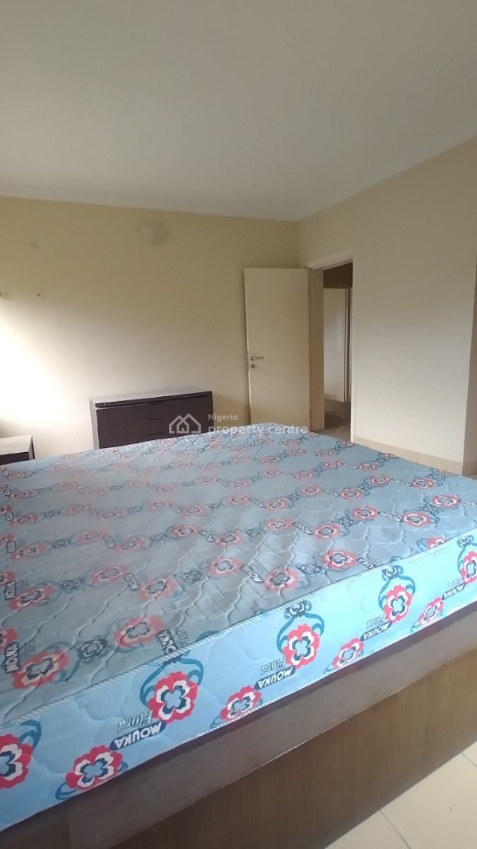 3 Bedrooms Flat in a Classy Estate on The Express, Fara Park Estate, Sangotedo, Ajah, Lagos, Flat / Apartment for Rent