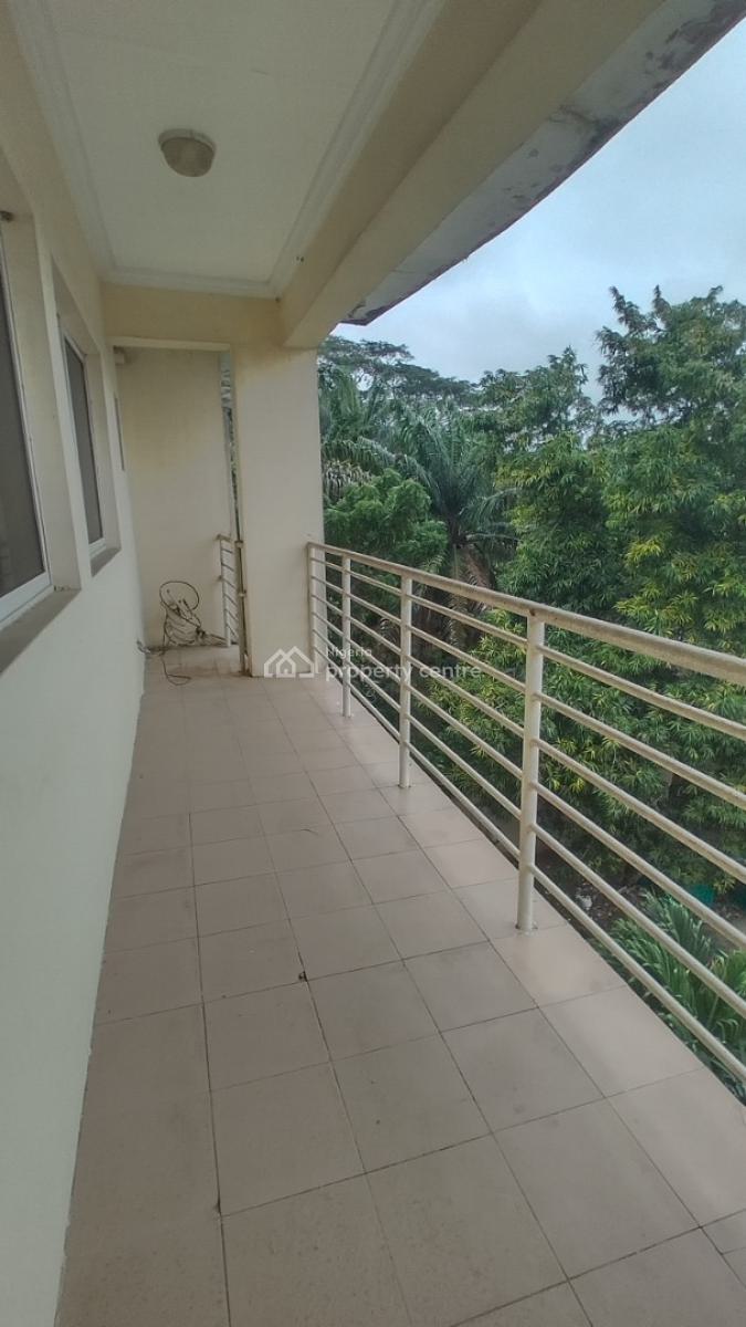 3 Bedrooms Flat in a Classy Estate on The Express, Fara Park Estate, Sangotedo, Ajah, Lagos, Flat / Apartment for Rent