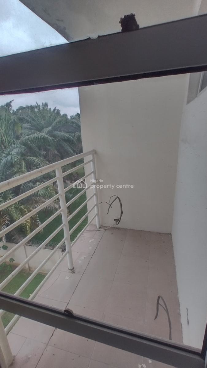 3 Bedrooms Flat in a Classy Estate on The Express, Fara Park Estate, Sangotedo, Ajah, Lagos, Flat / Apartment for Rent