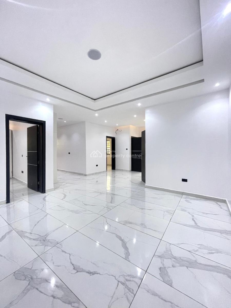 Fully Serviced 2 Bedroom Apartment with Elevator, Lekki Phase 1, Lekki, Lagos, Block of Flats for Sale
