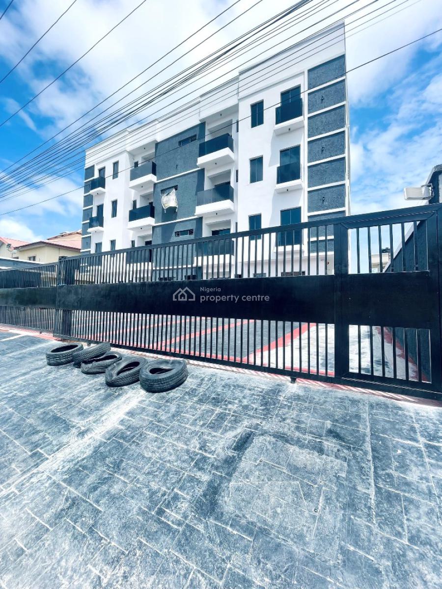 Fully Serviced 2 Bedroom Apartment with Elevator, Lekki Phase 1, Lekki, Lagos, Block of Flats for Sale