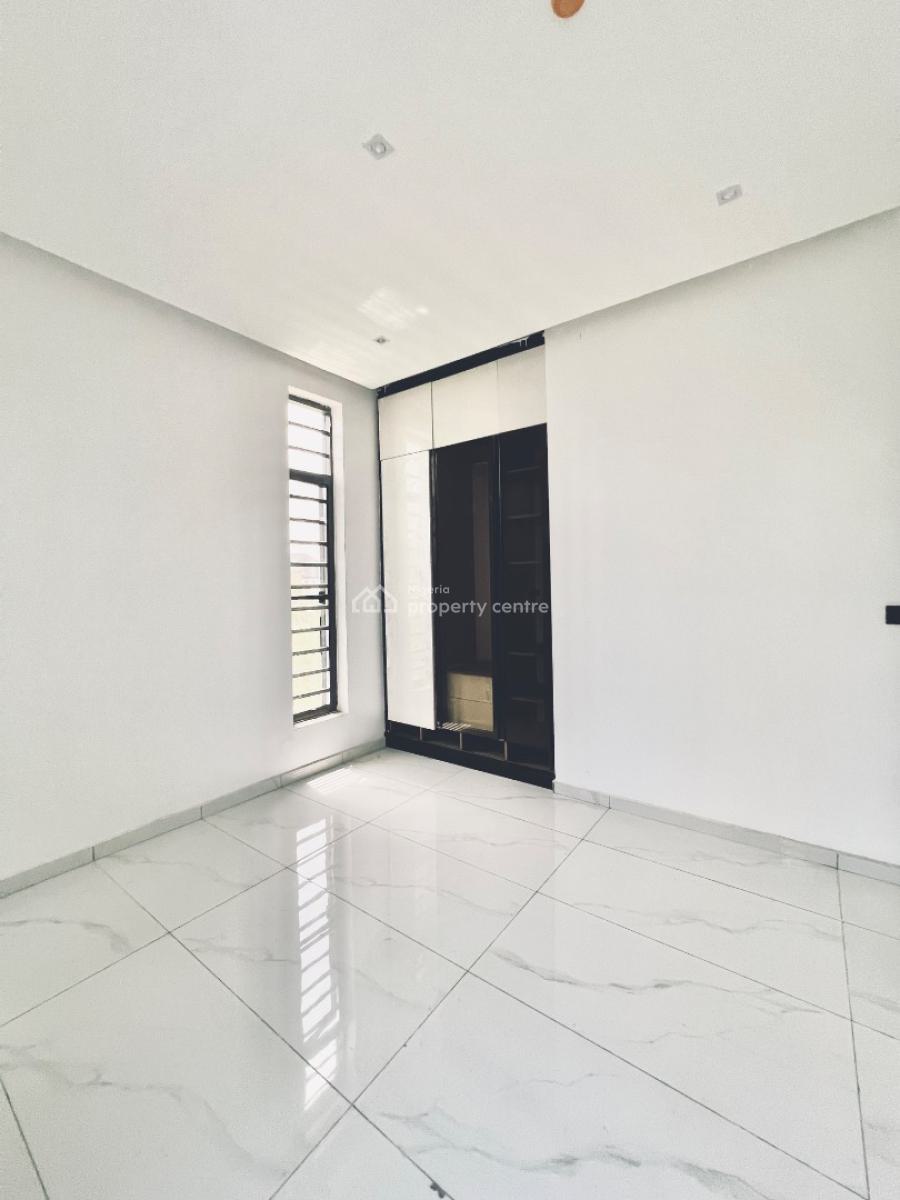 Executive 5 Bedroom Residence with Modern Amenities, Megamound, Ikota, Lekki, Lagos, Detached Duplex for Sale