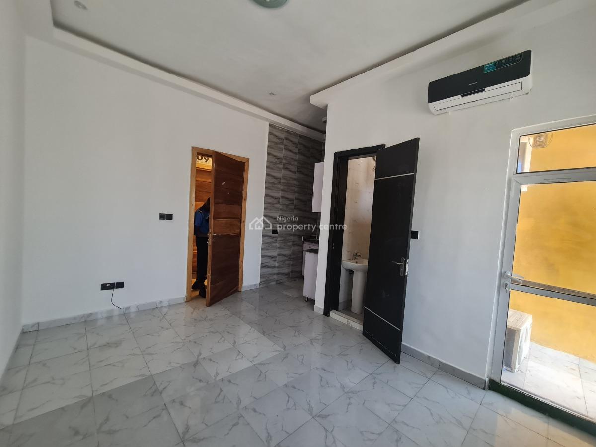 Super Luxury Studio Self Contain for N3m, New Road, Before Chevron, Igbo Efon, Lekki, Lagos, Self Contain (single Rooms) for Rent
