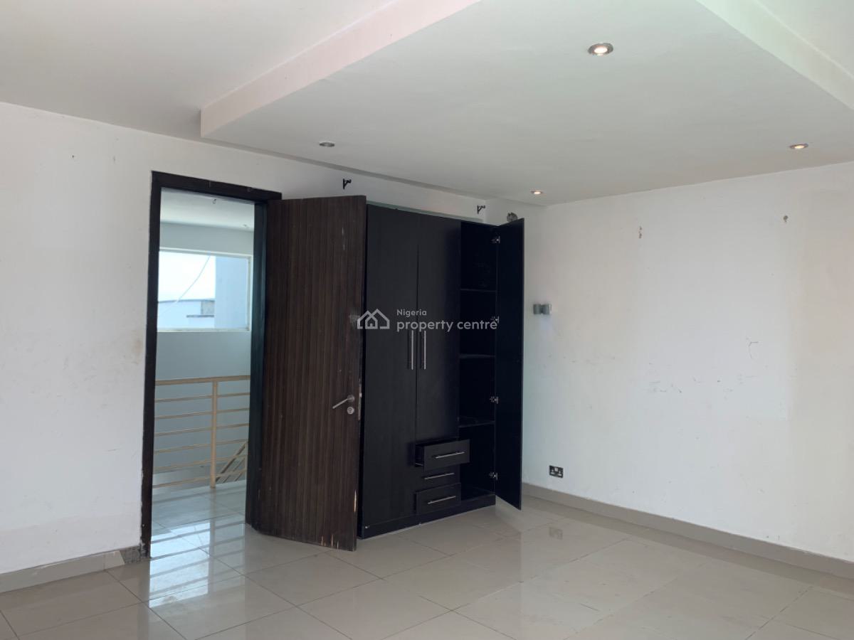 Contemporary and Spacious 4 Bedroom Duplex with a Bq, Diamond Estate, Shoprite, Sangotedo, Ajah, Lagos, Semi-detached Duplex for Sale