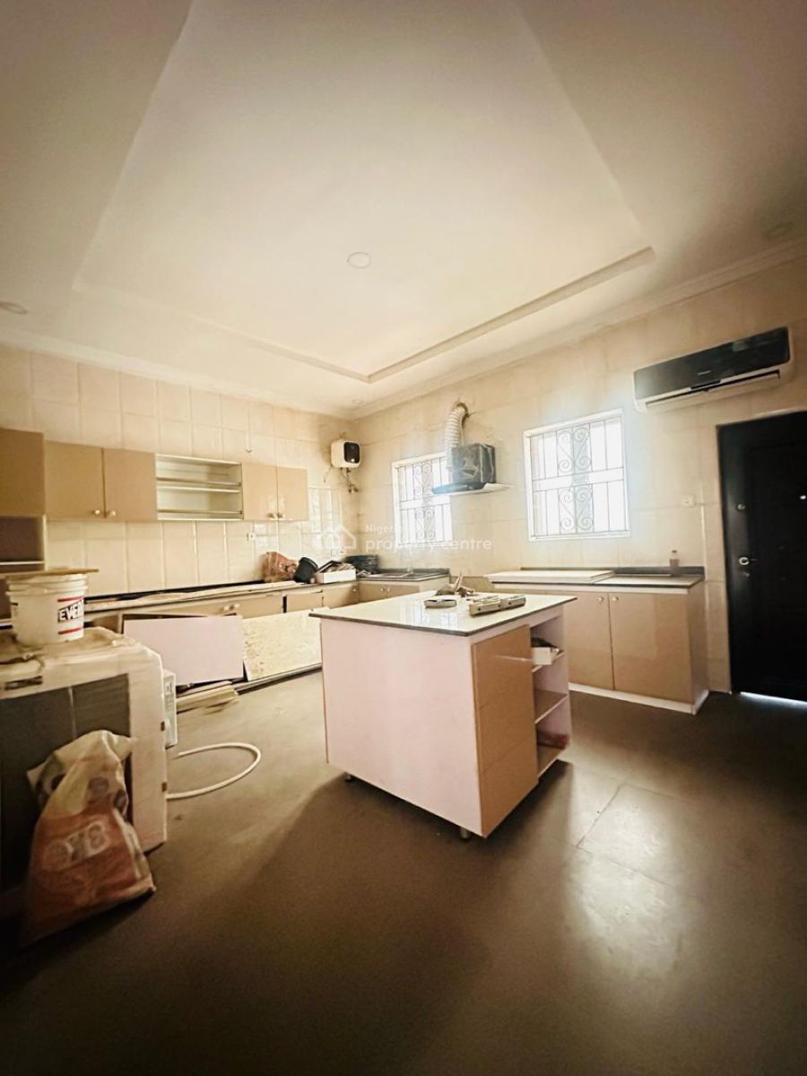 Spaciously Built 5 Bedroom Detached Duplex in a Secured Mini Estate., Ikeja Gra, Ikeja, Lagos, Detached Duplex for Sale