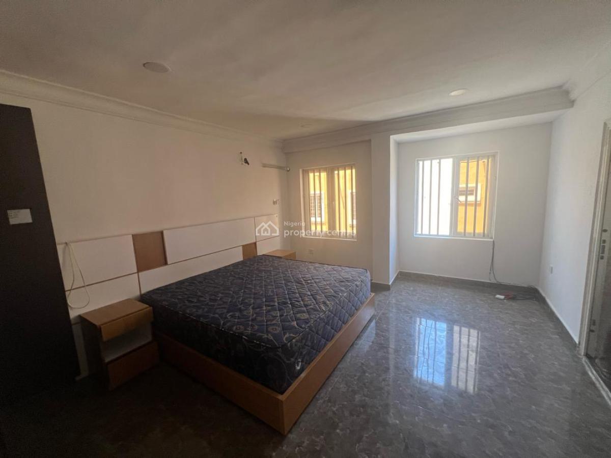 Standard 3 Bedroom Apartment with Boys Quarter, Lekki Phase 1 Proper, Lekki, Lagos, Flat / Apartment for Rent