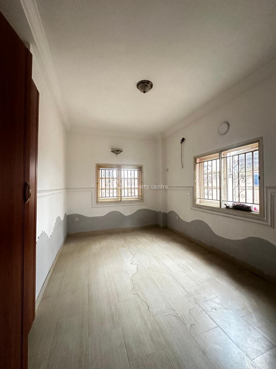 Spacious 3 Bedroom Flat with Bq, Osapa London, Lekki, Lagos, Flat / Apartment for Rent