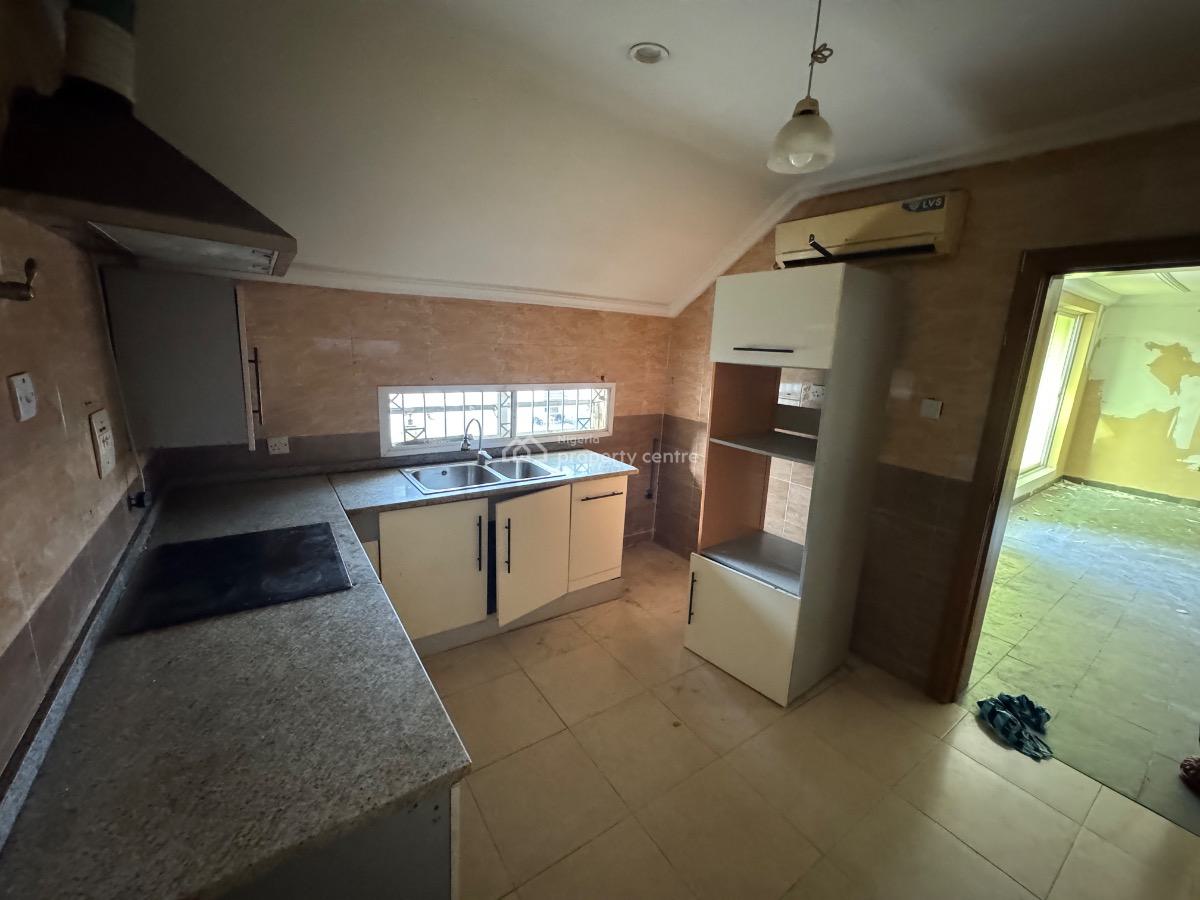 a Very Spacious 2 Bedrooms Apartment with Big Balconies and a Pool, Lekki Right Side, Lekki Phase 1, Lekki, Lagos, Flat / Apartment for Rent
