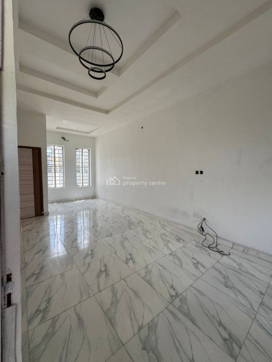 Very Big Studio with Very Big Kitchen (tmain Duplex Kitchen) & Wardrob, Van Daniels Estate, Orchid Road, Lekki, Lagos, Self Contain (single Rooms) for Rent