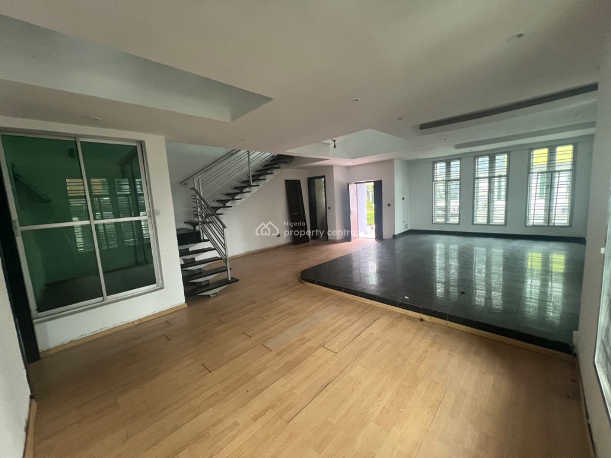 Standard 4 Bedroom Terrace Duplex with Bq, Lekki Phase 1, Lekki, Lagos, Terraced Duplex for Rent