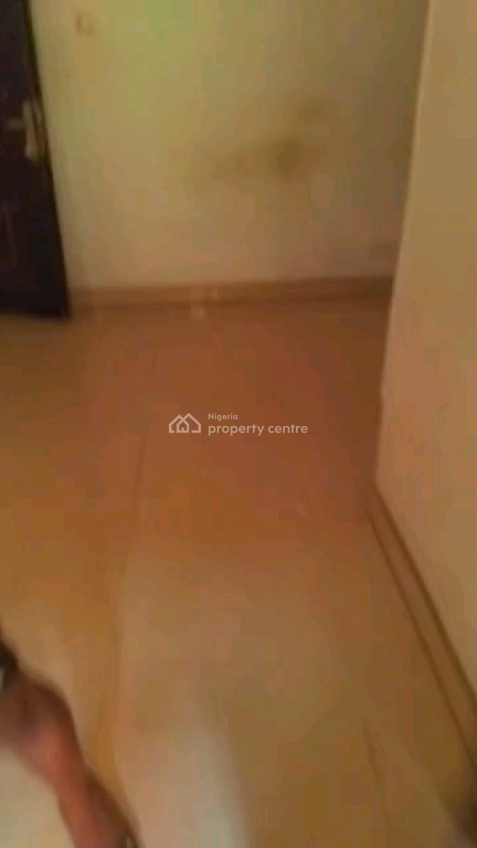 8 Units of Newly Renovated and Very Decent 2bedroom Flat Upstairs, Off Kilo Bus Stop, Itire-ikate, Surulere, Lagos, Flat / Apartment for Rent