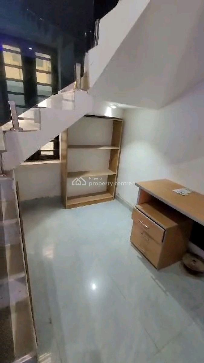 5 Bedrooms Fully Detached Duplex with a Room Bq, Medina Estate, Medina, Gbagada, Lagos, Detached Duplex for Sale