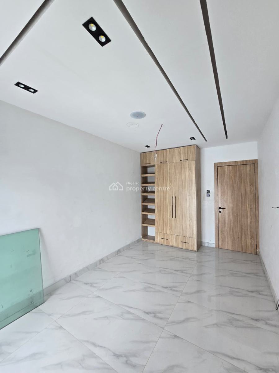 an Exceptionally Modern Smart Serviced 2 Bedroom Flat with Bq, Lekki Phase 1, Lekki, Lagos, Flat / Apartment for Sale