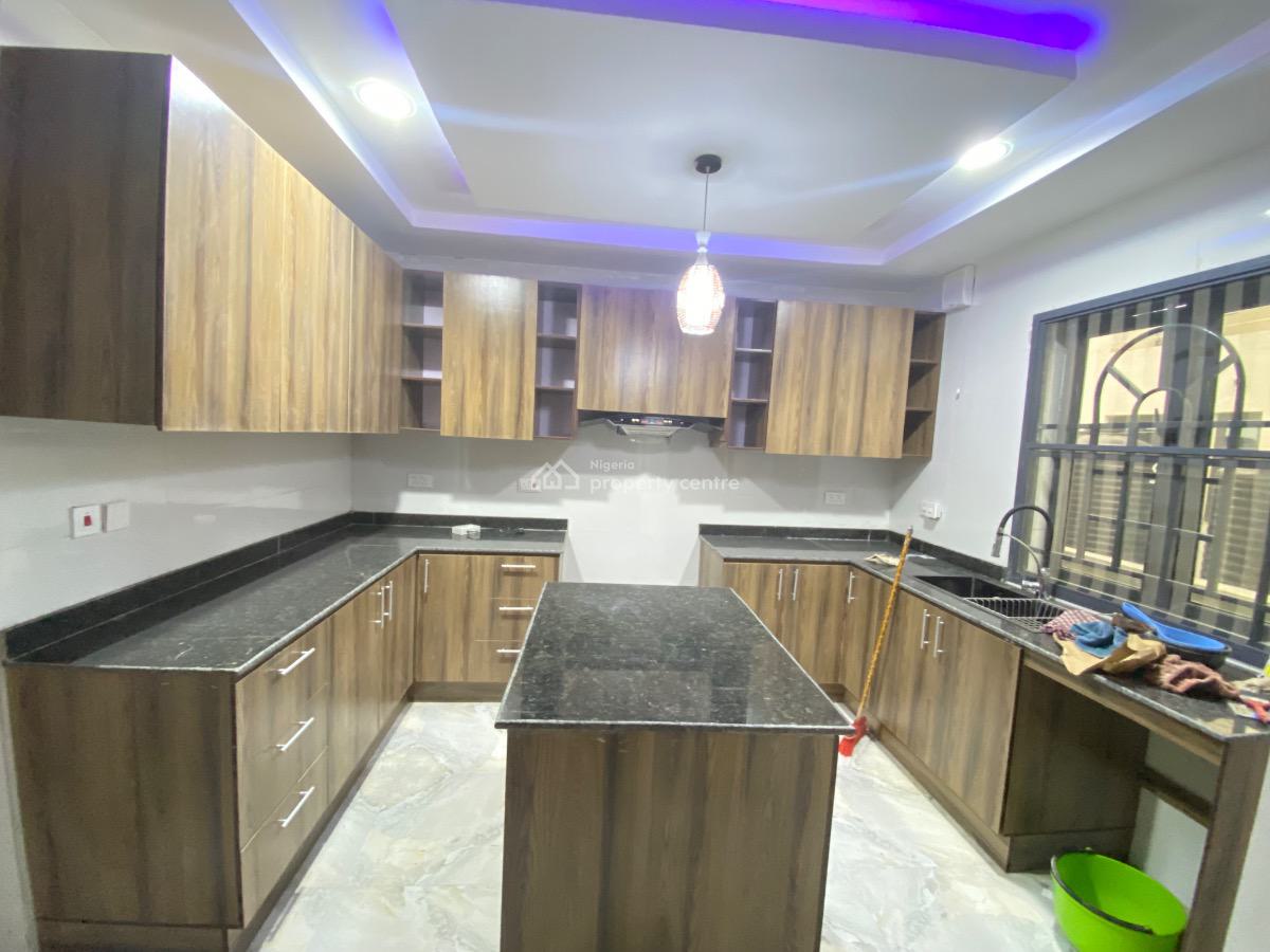 Fully Serviced 4 Bedroom Terrace Duplex with Bq, Platinum Way, Ikate Elegushi, Lekki, Lagos, Terraced Duplex for Rent
