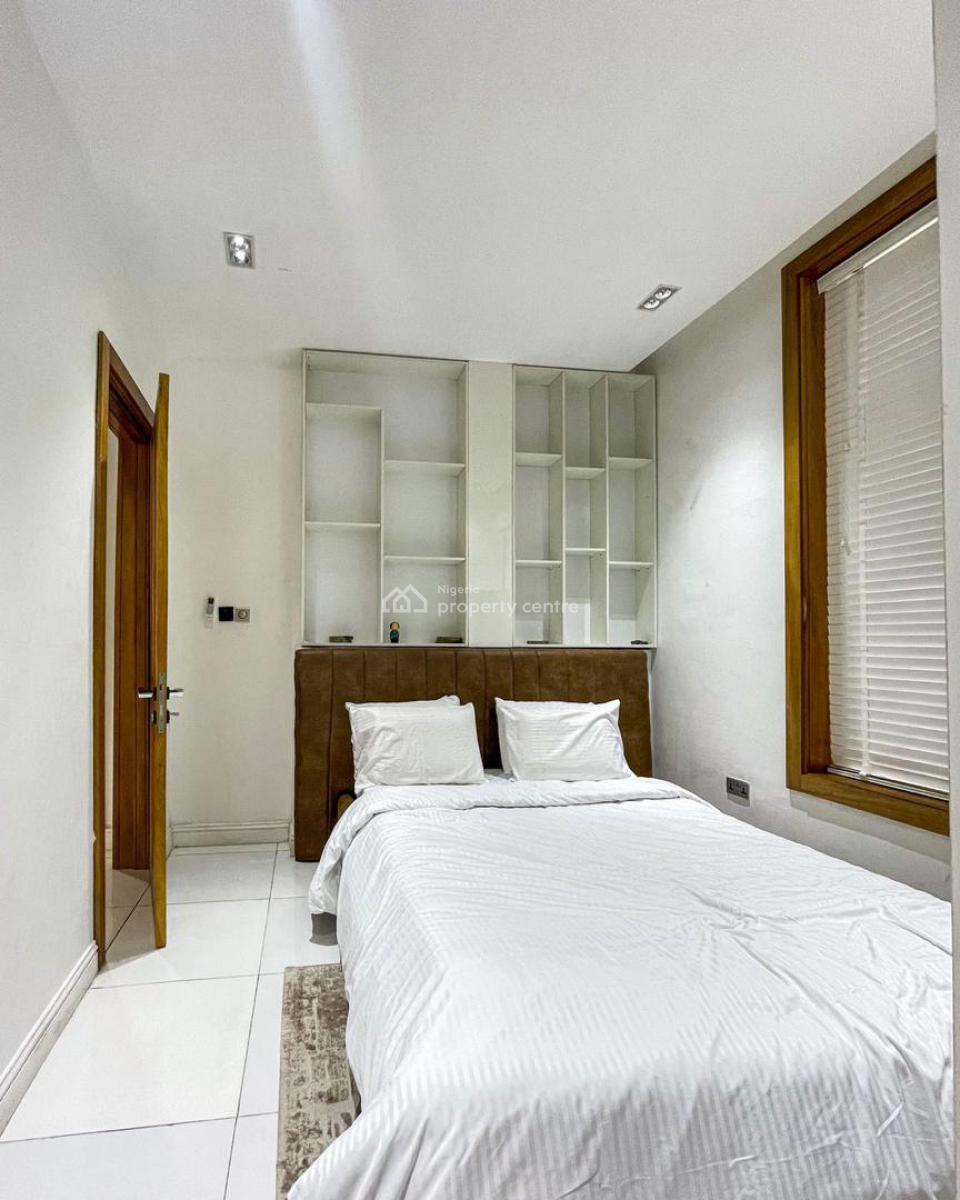 a Stand-alone 2 Bedroom Loft with a Private Swimming Pool, Admiralty Way, Lekki Phase 1, Lekki, Lagos, Flat / Apartment for Rent