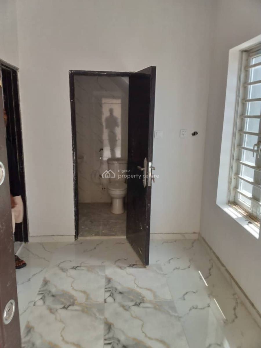 a Luxury 4 Bedrooms Duplex with Excel, Silver Point Estate, Badore, Ajah, Lagos, Flat / Apartment for Rent