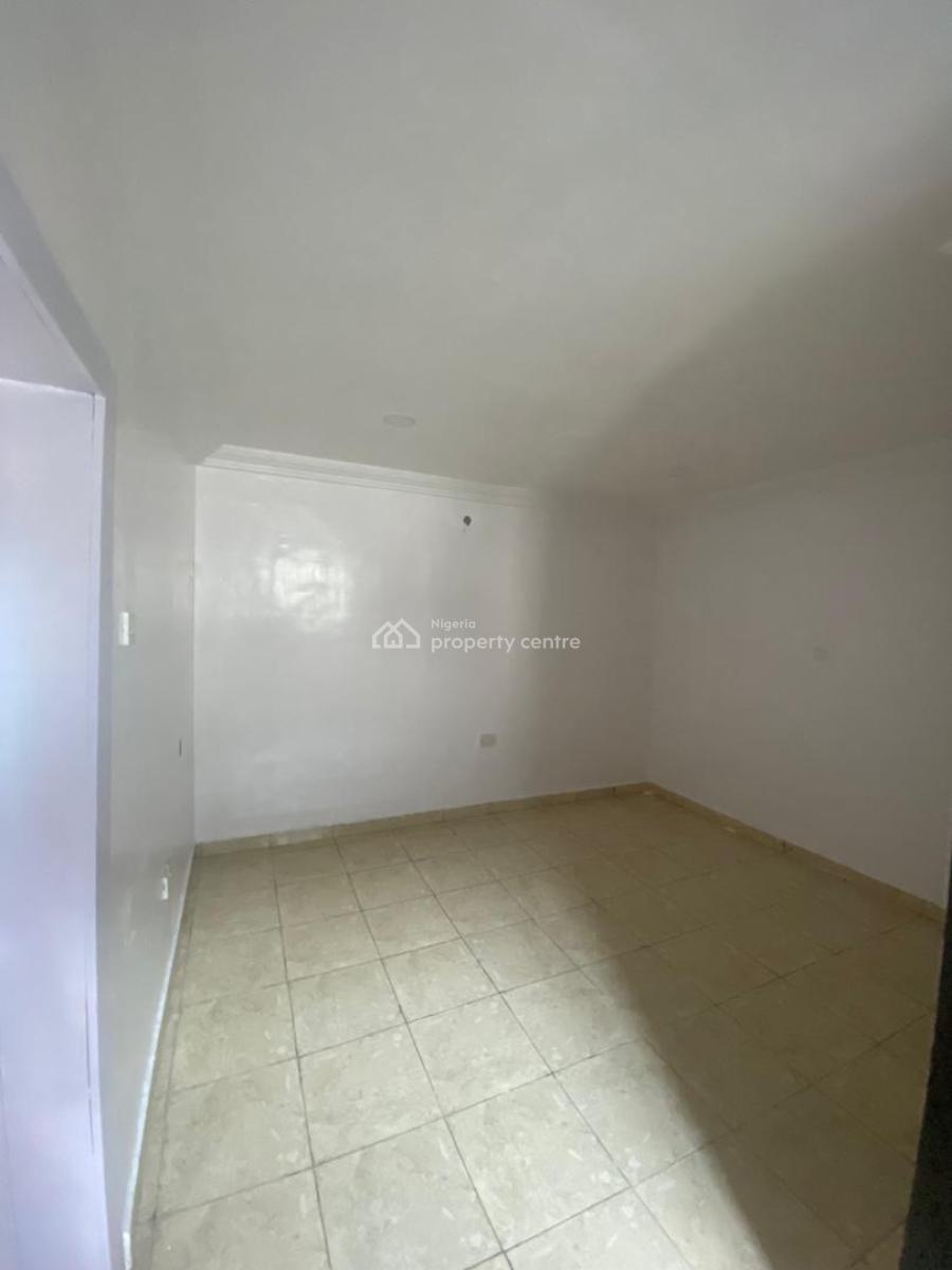 a Room and Parlour Penthouse Apartment, Behind Ocean Crest School Near Pinnacle Filling Station Lekki Right, Lekki Phase 1, Lekki, Lagos, Mini Flat (room and Parlour) for Rent