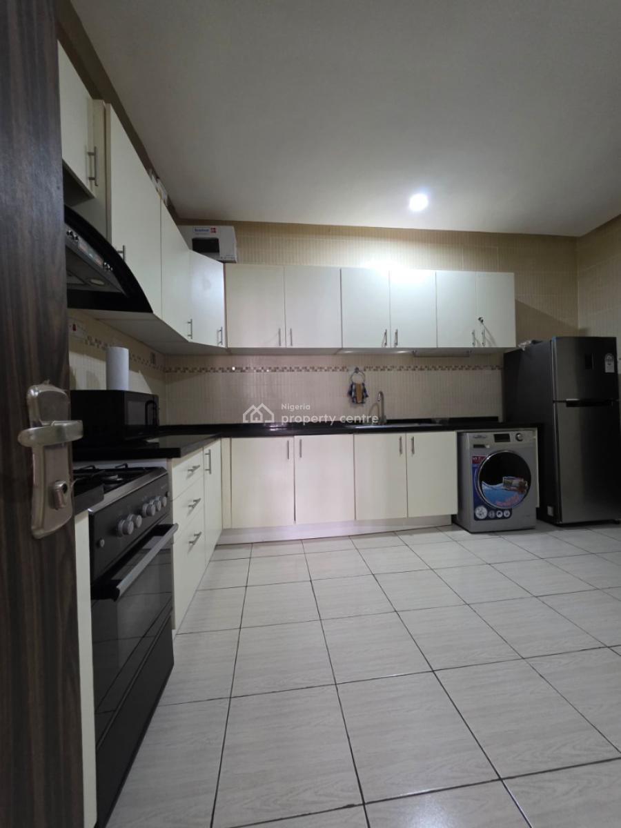 Furnished 2 Bedrooms Flat, Near American International School, Durumi, Abuja, Flat / Apartment for Rent