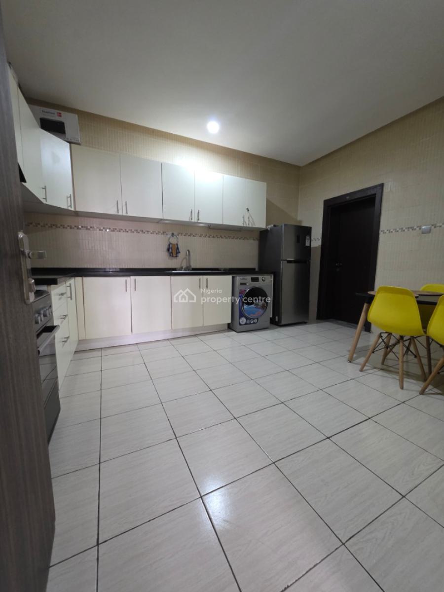 Furnished 2 Bedrooms Flat, Near American International School, Durumi, Abuja, Flat / Apartment for Rent