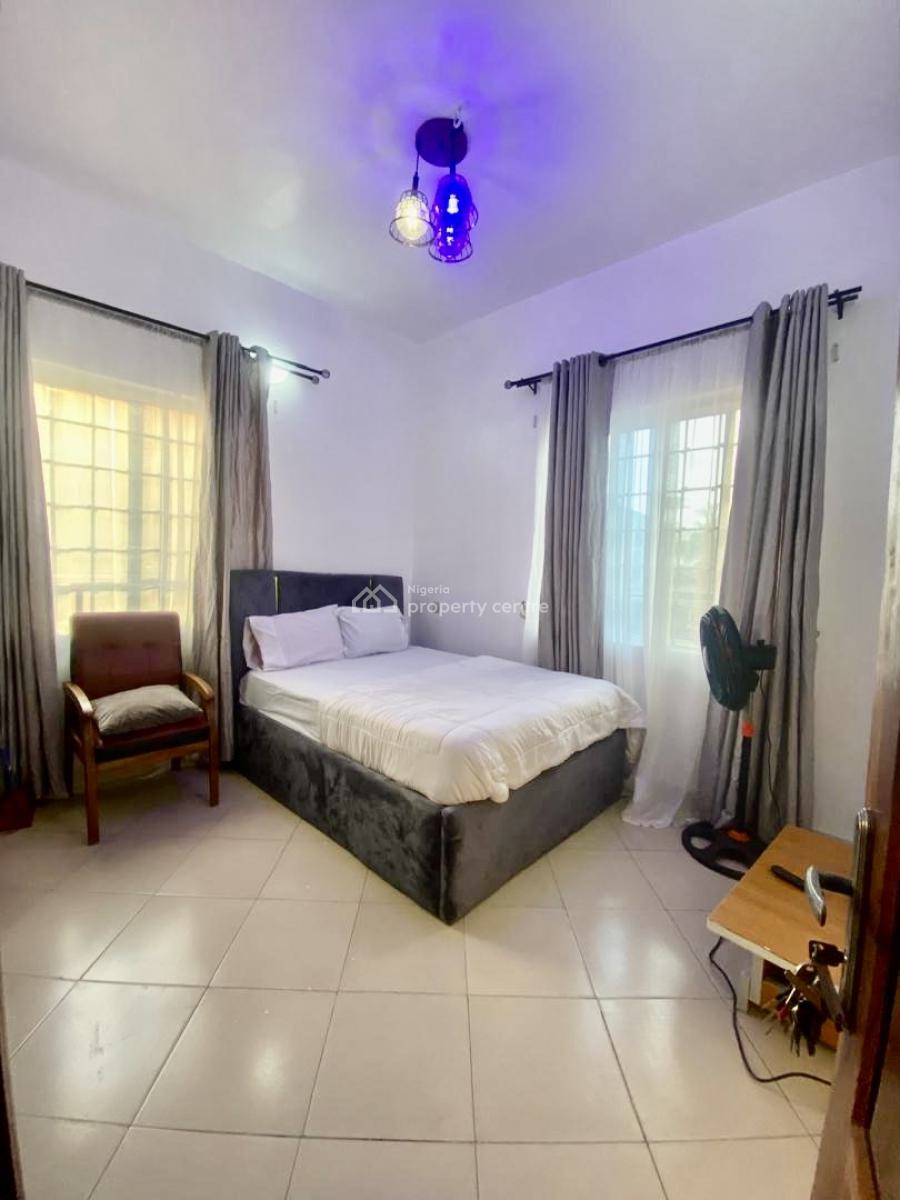 Self Con Upstairs, Good Estate & Walkabe to Express, Lbs, Sangotedo, Ajah, Lagos, Self Contain (single Rooms) for Rent