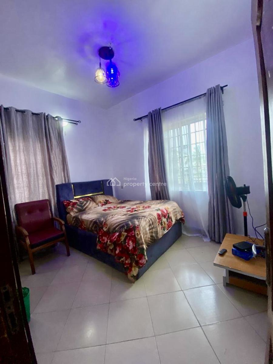 Self Con Upstairs, Good Estate & Walkabe to Express, Lbs, Sangotedo, Ajah, Lagos, Self Contain (single Rooms) for Rent