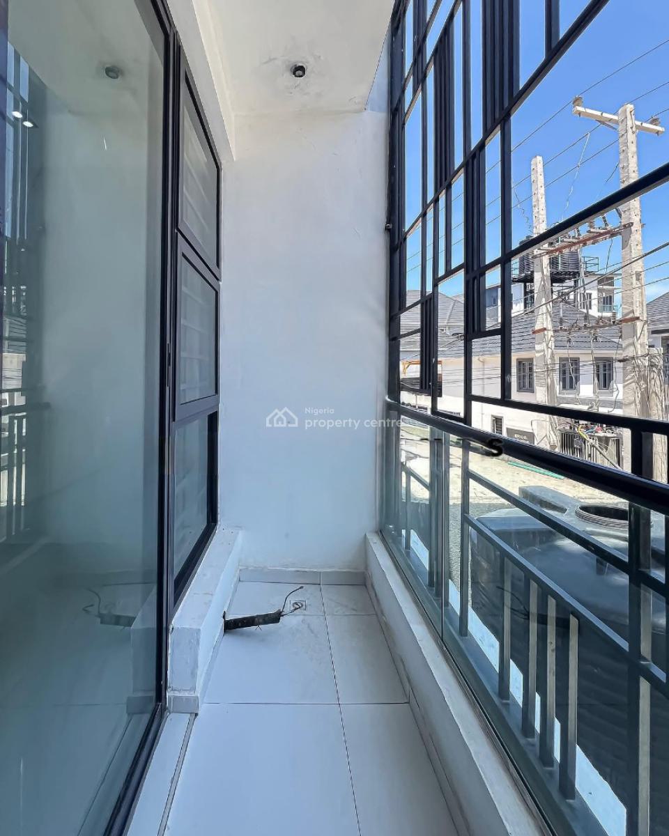 Luxury 2 Bedroom Apartment Ensuit with Swimming Pool, Ologolo, Lekki, Lagos, Flat / Apartment for Sale