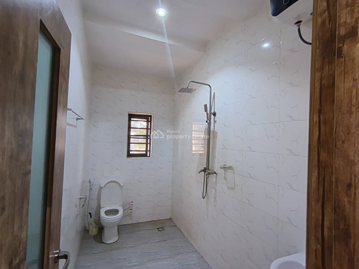 4-bedroom Duplex, Elepe Ijede Road, Ikorodu, Lagos, Detached Duplex for Sale