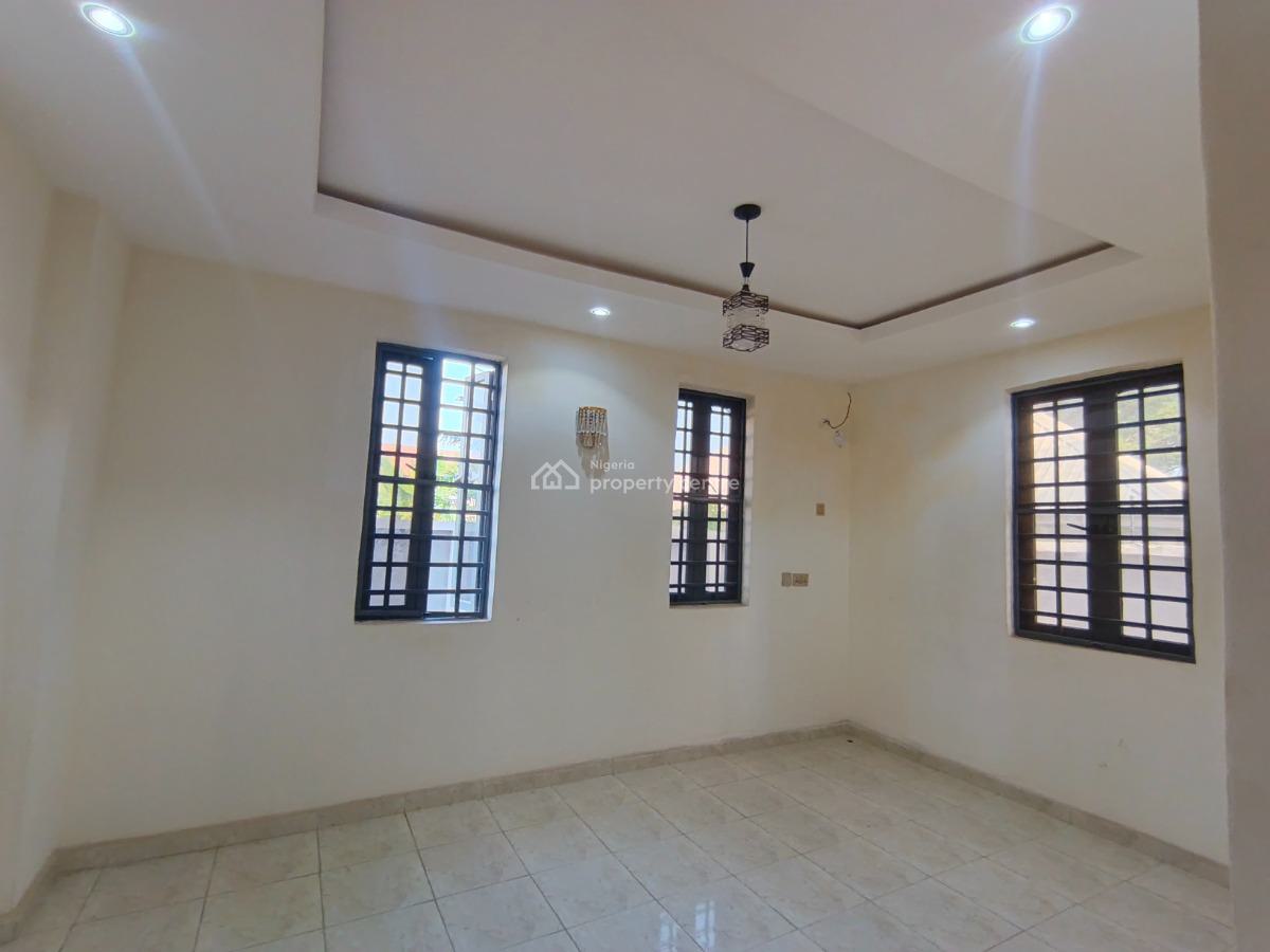 4-bedroom Duplex, Elepe Ijede Road, Ikorodu, Lagos, Detached Duplex for Sale