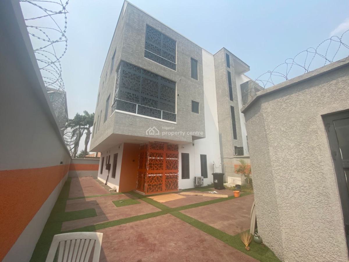Spacious 2bedroom Flat Available, Ikoyi, Lagos, Flat / Apartment for Rent
