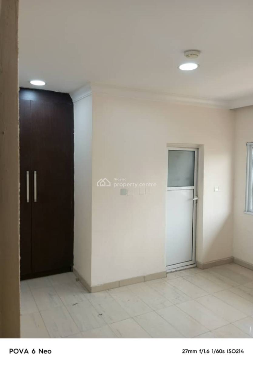 14 Bedroom Commercial Building, Off Sanusi Fafunwa Street, Victoria Island (vi), Lagos, Block of Flats for Sale