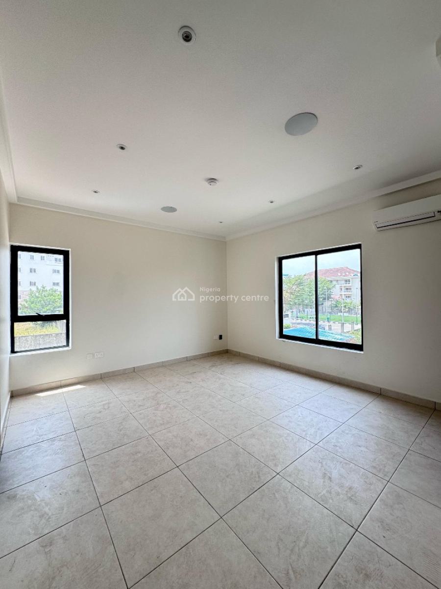 4 Bedroom Maisonette with 2bq, Communal Pool and Gym., Banana Island, Banana Island, Ikoyi, Lagos, Block of Flats for Sale