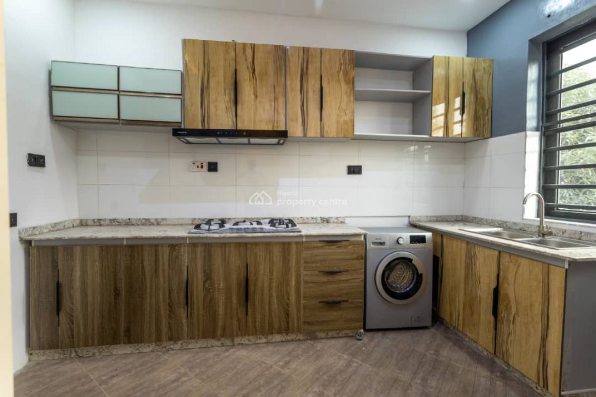 Affordable Smart Home 2bedroom Apartment, Ivana Court Inside Thomas Estate, Ajah, Lekki Phase 2, Lekki, Lagos, Block of Flats for Sale