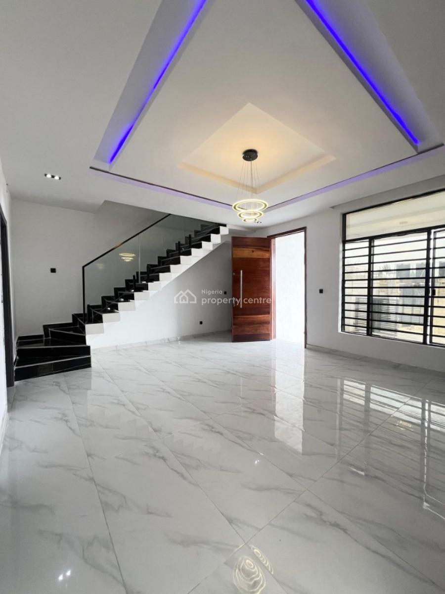 4bedrooms Semi-detached Duplex with Bq, Ikota Lekki, Lekki, Lagos, Semi-detached Duplex for Sale