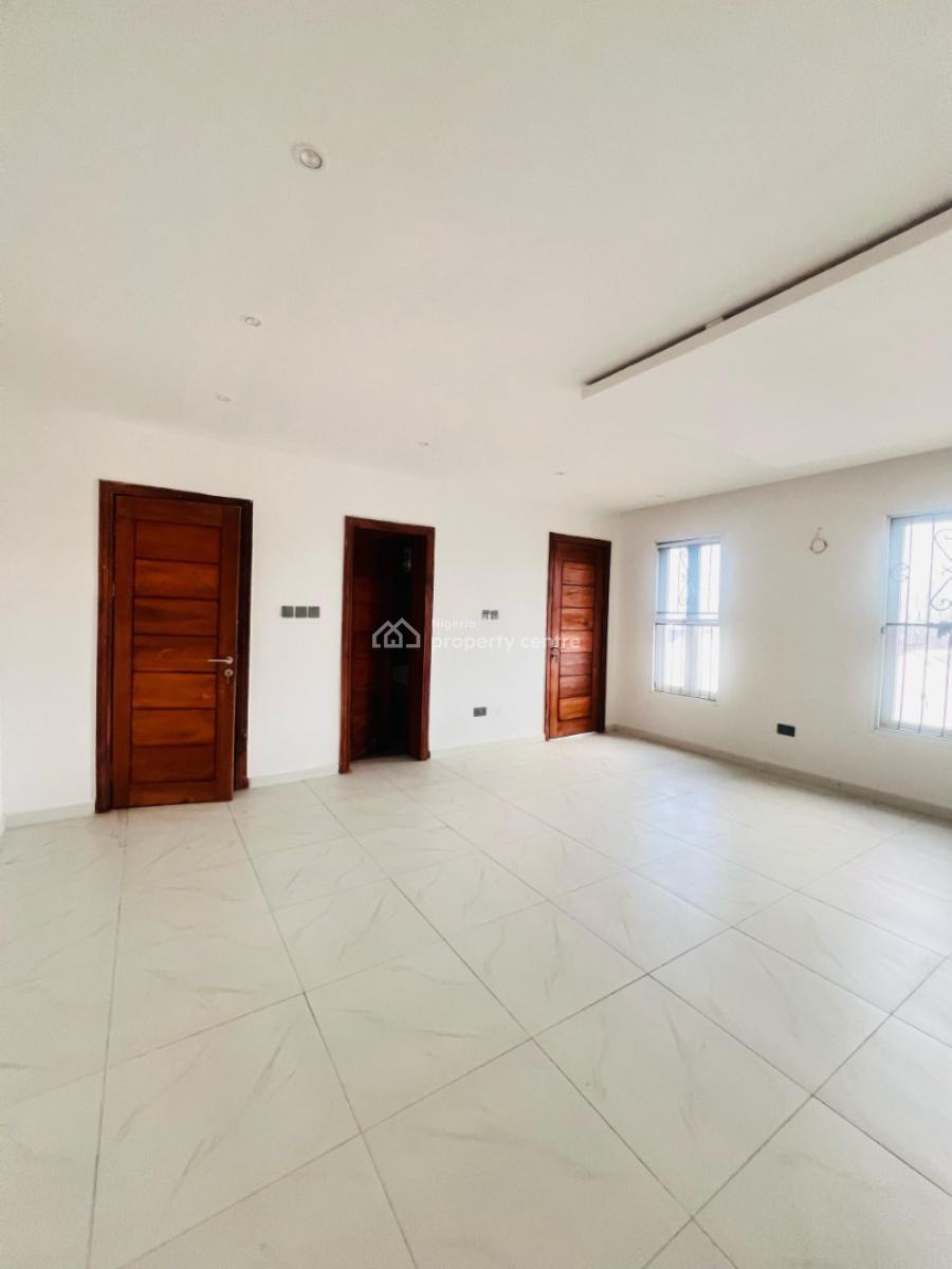 Magnificently Built 5 Bedroom Maisonettes Plus Study Room & Bq., Victoria Island (vi), Lagos, Flat / Apartment for Sale