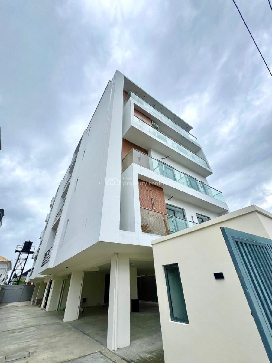Exquisite 3-bedroom Apartments, Lekki Phase 1, Lekki, Lagos, Flat / Apartment for Sale