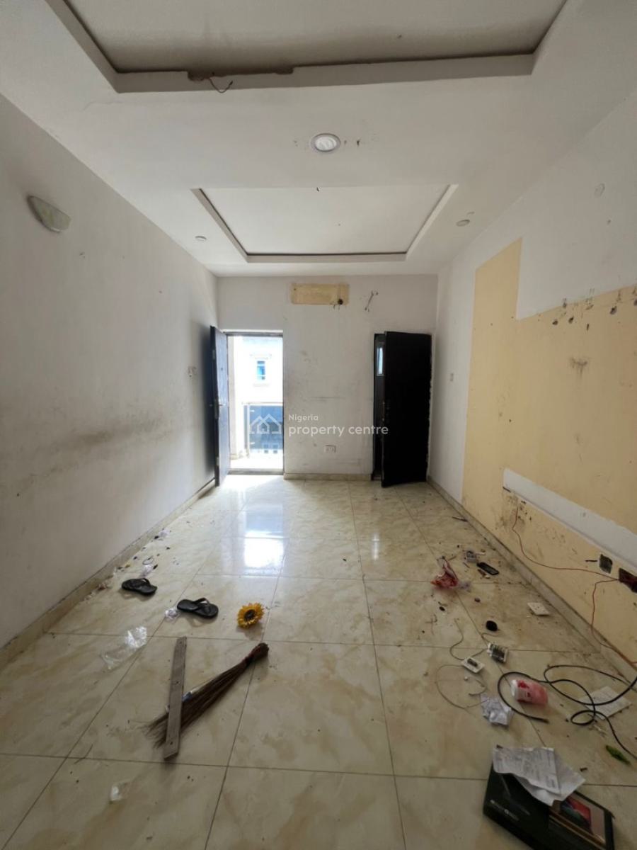 Clean. 2 Bed Apartment Available, Sangotedo, Ajah, Lagos, Flat / Apartment for Rent