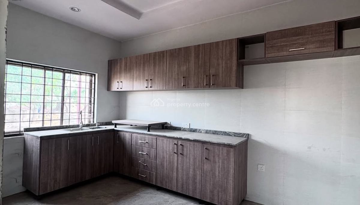Luxurious and Well Finished 6 Units of 4 Bedroom Terrace, Guzape District, Abuja, Terraced Duplex for Sale