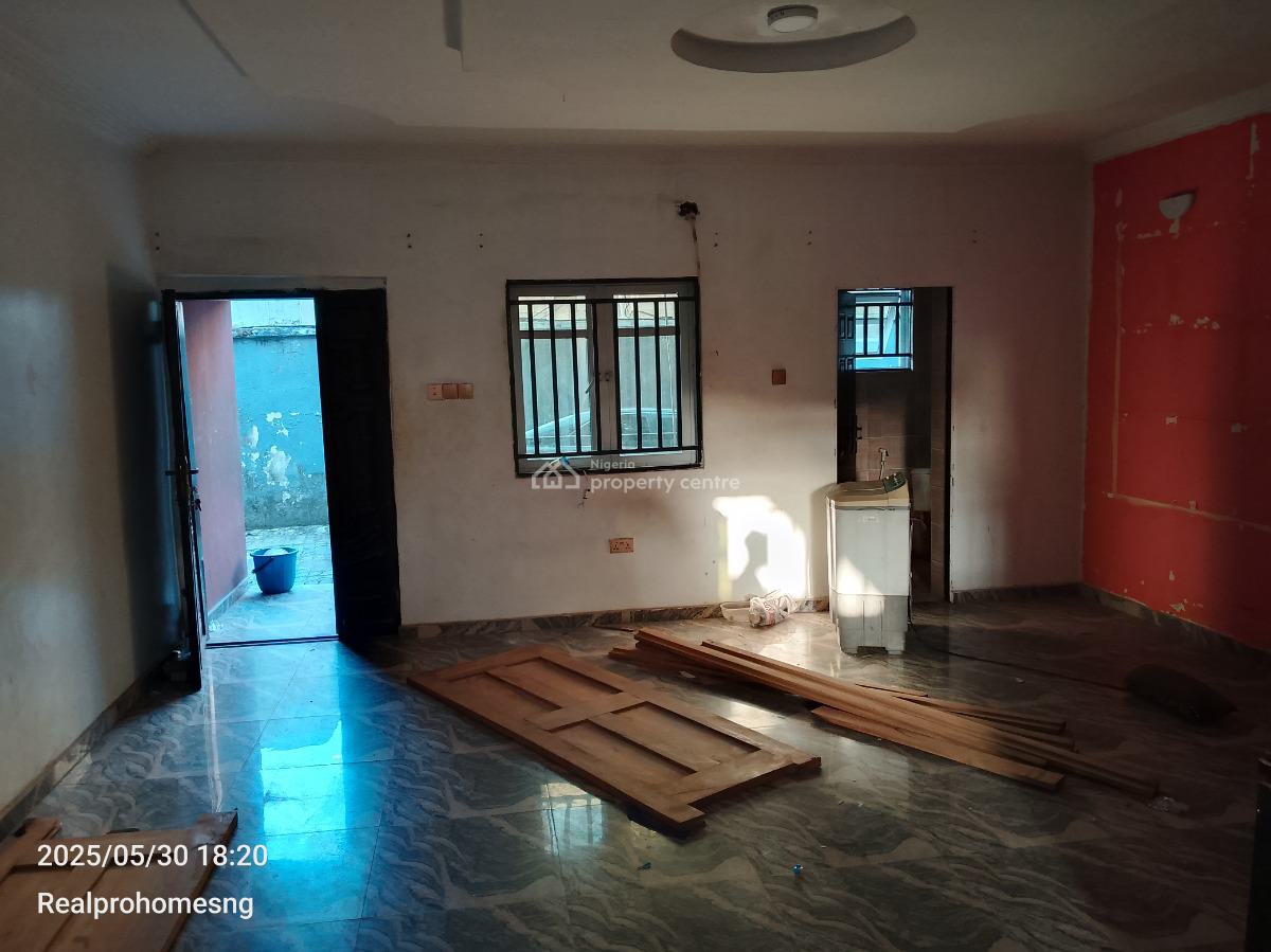 a Room in a Shared Apartment with Personal Toilet, United Estate Sangotedo Ajah Lagos, Sangotedo, Ajah, Lagos, Self Contain (single Rooms) for Rent